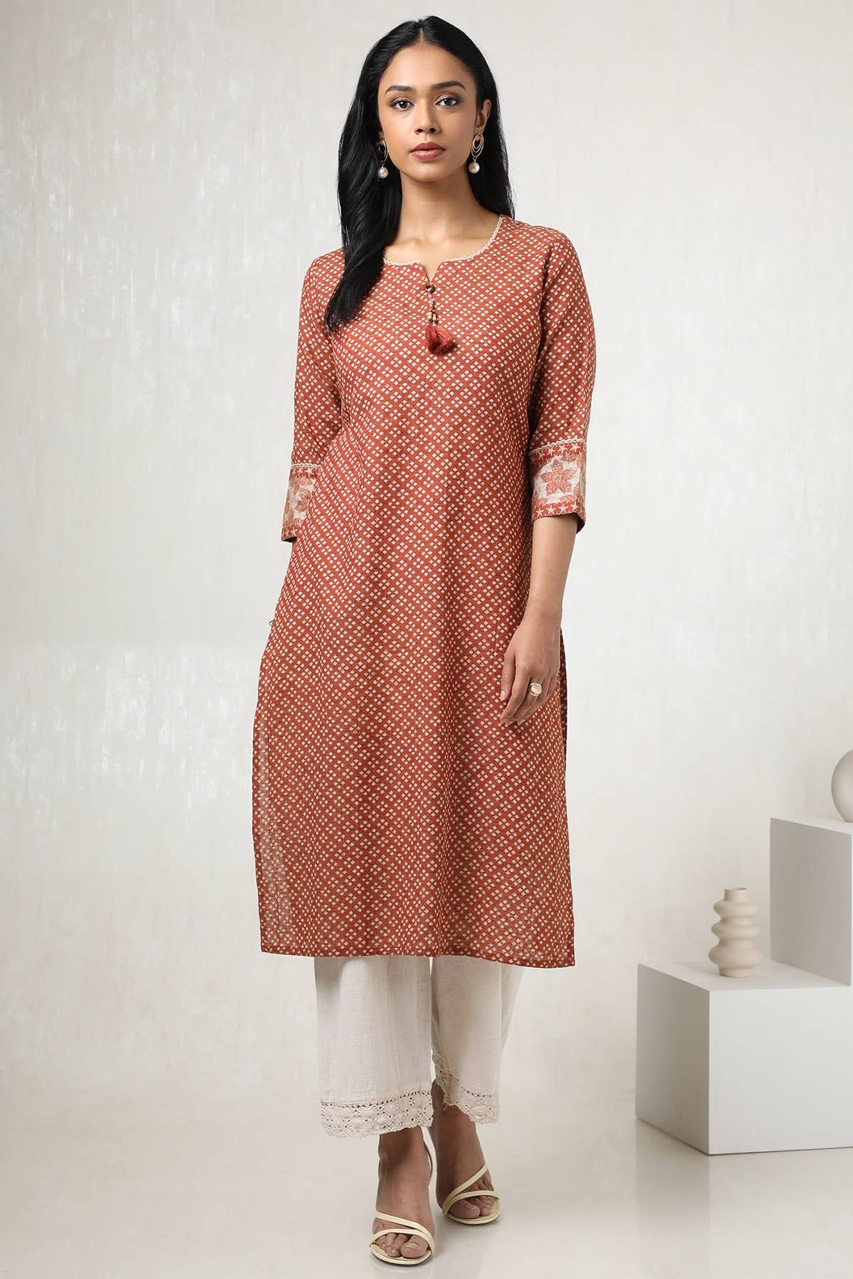 Rust Cotton Geometric Print Kurta With Tassels - Image 5